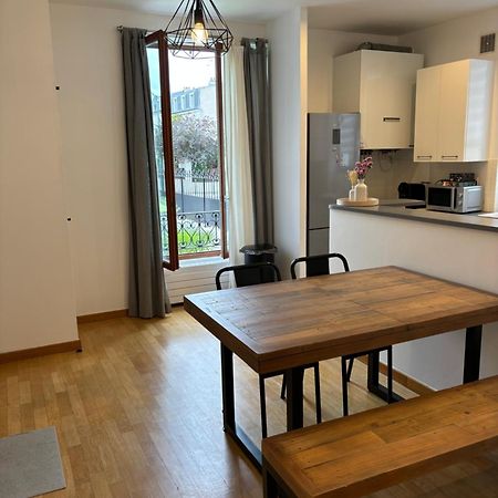 Appartement 2 Chambres Dans Une Belle Maison A Proximite De Paris Asnières Exterior foto