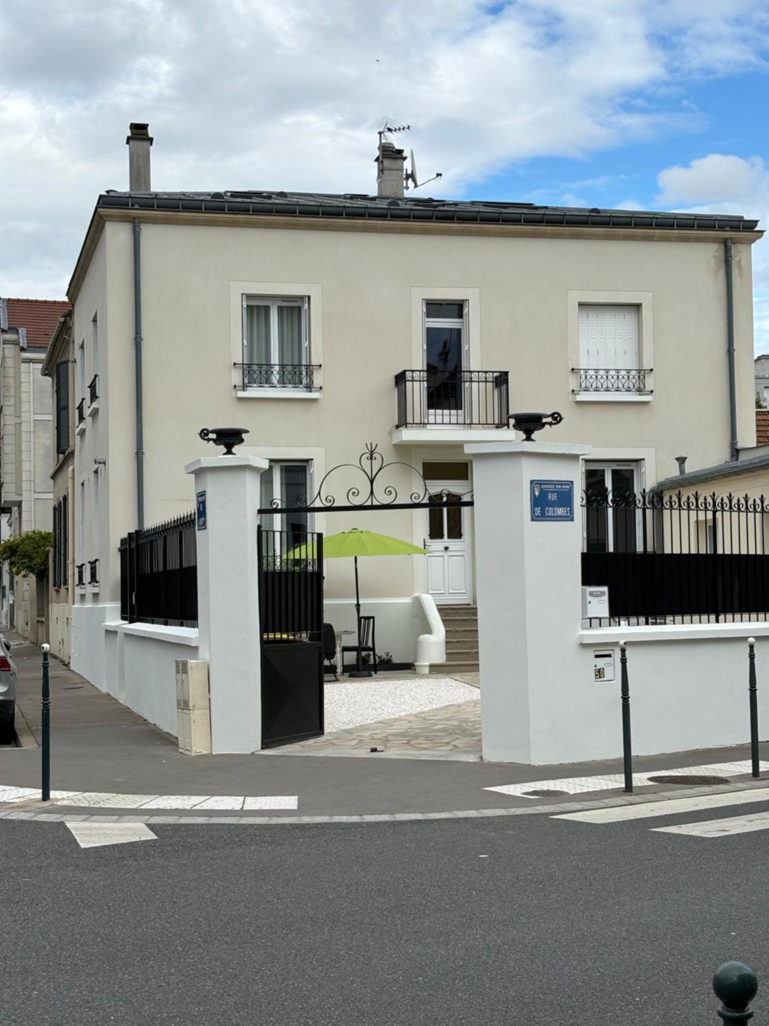 Appartement 2 Chambres Dans Une Belle Maison A Proximite De Paris Asnières Exterior foto